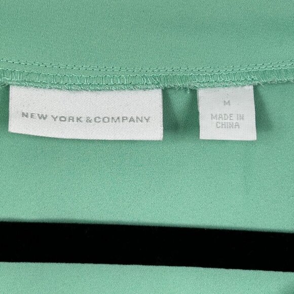 New York & Company sleeveless 3/4 button‎ up womens blouse size medium - Picture 3 of 6